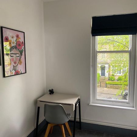 Dragon Parade Apartment Harrogate Exterior photo